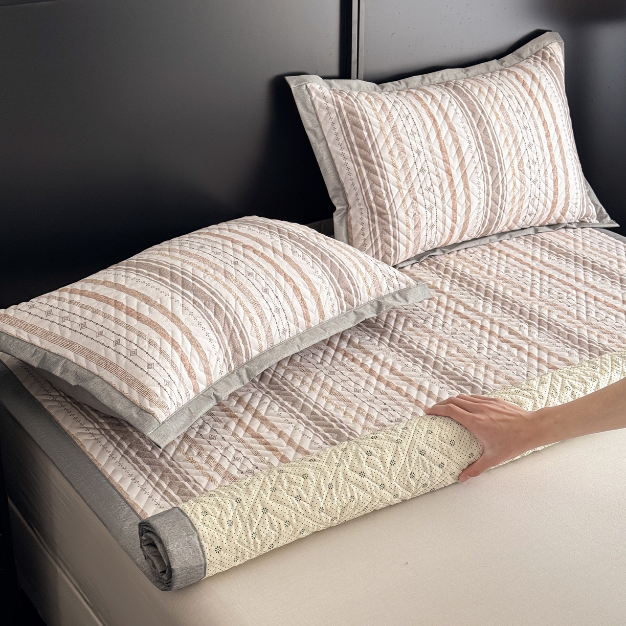 91家纺网 家纺一手货源 找家纺 慕尚家纺 2026新款百百棉全棉纯棉床席老粗布凉席席子 浅亦