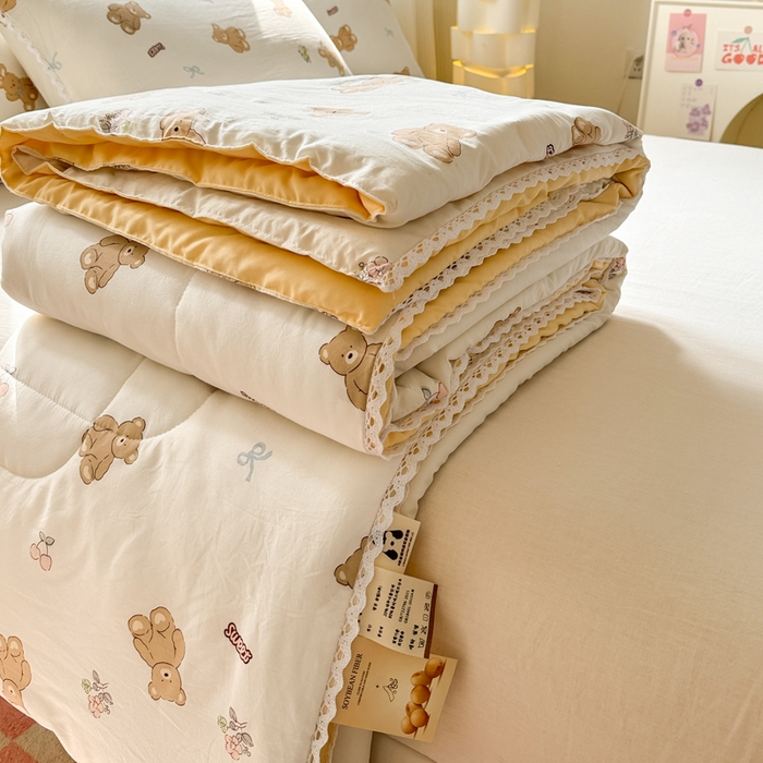 91家纺网 家纺一手货源 找家纺 慕尚家纺 2026新款水洗棉可爱小清新夏被空调被夏凉被 宝贝小熊