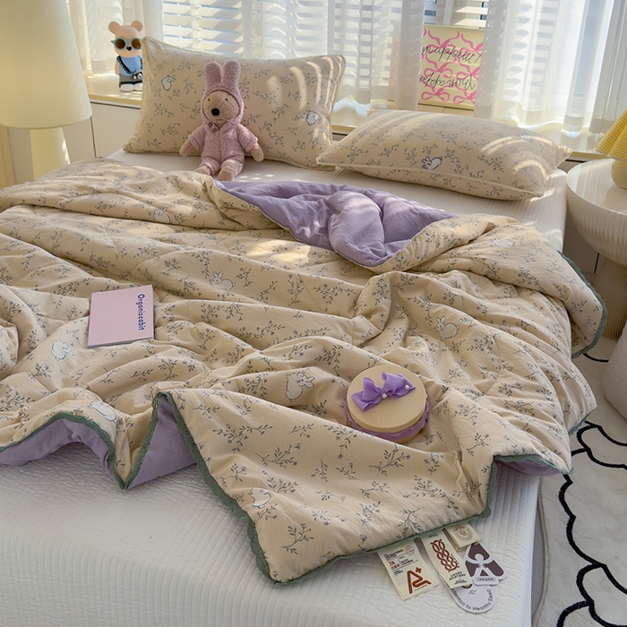 91家纺网 家纺一手货源 找家纺 几禾 2026新款云感双层纱抗菌花边夏被-晴风系列 晴风-留白日记