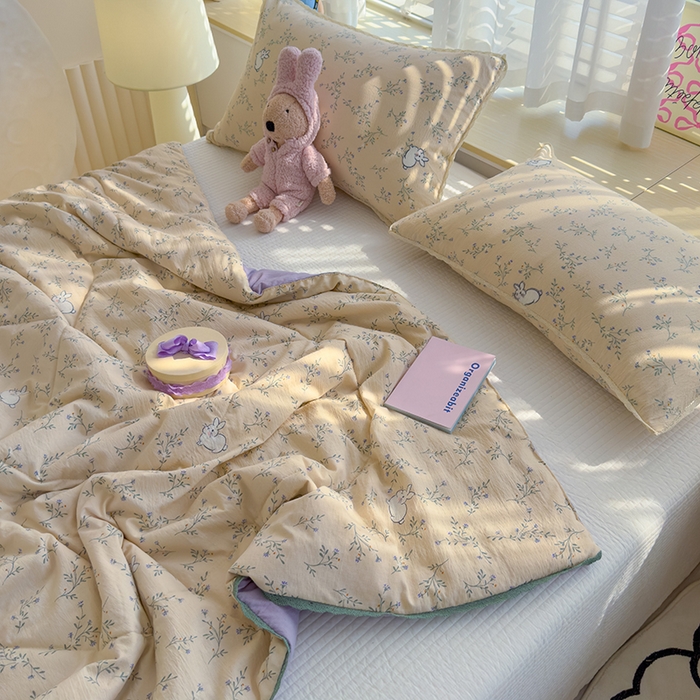 91家纺网 家纺一手货源 找家纺 几禾 2026新款云感双层纱抗菌花边夏被-晴风系列 晴风-留白日记