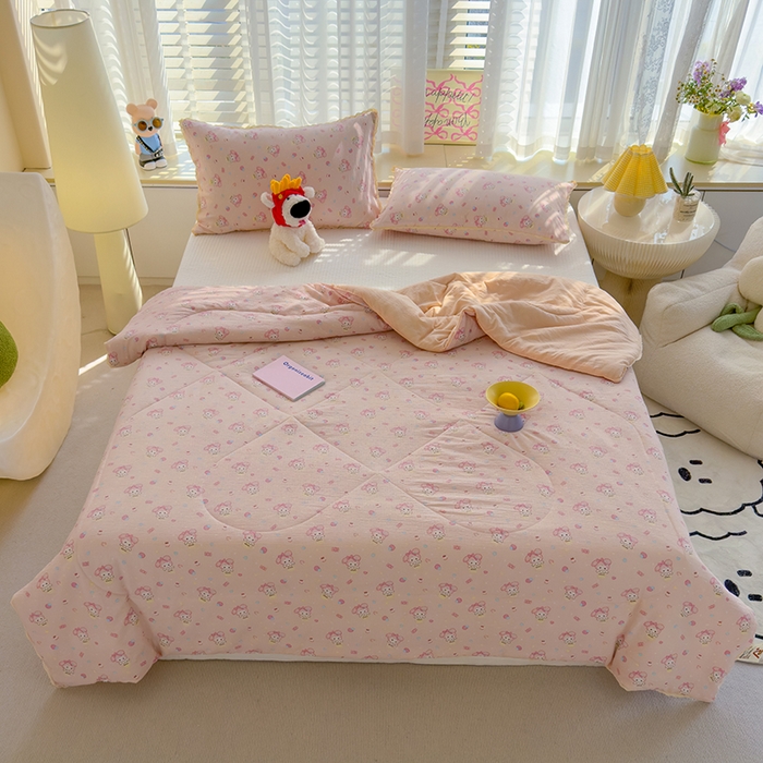 91家纺网 家纺一手货源 找家纺 几禾 2026新款云感双层纱抗菌花边夏被-晴风系列 晴风-猫系恋情