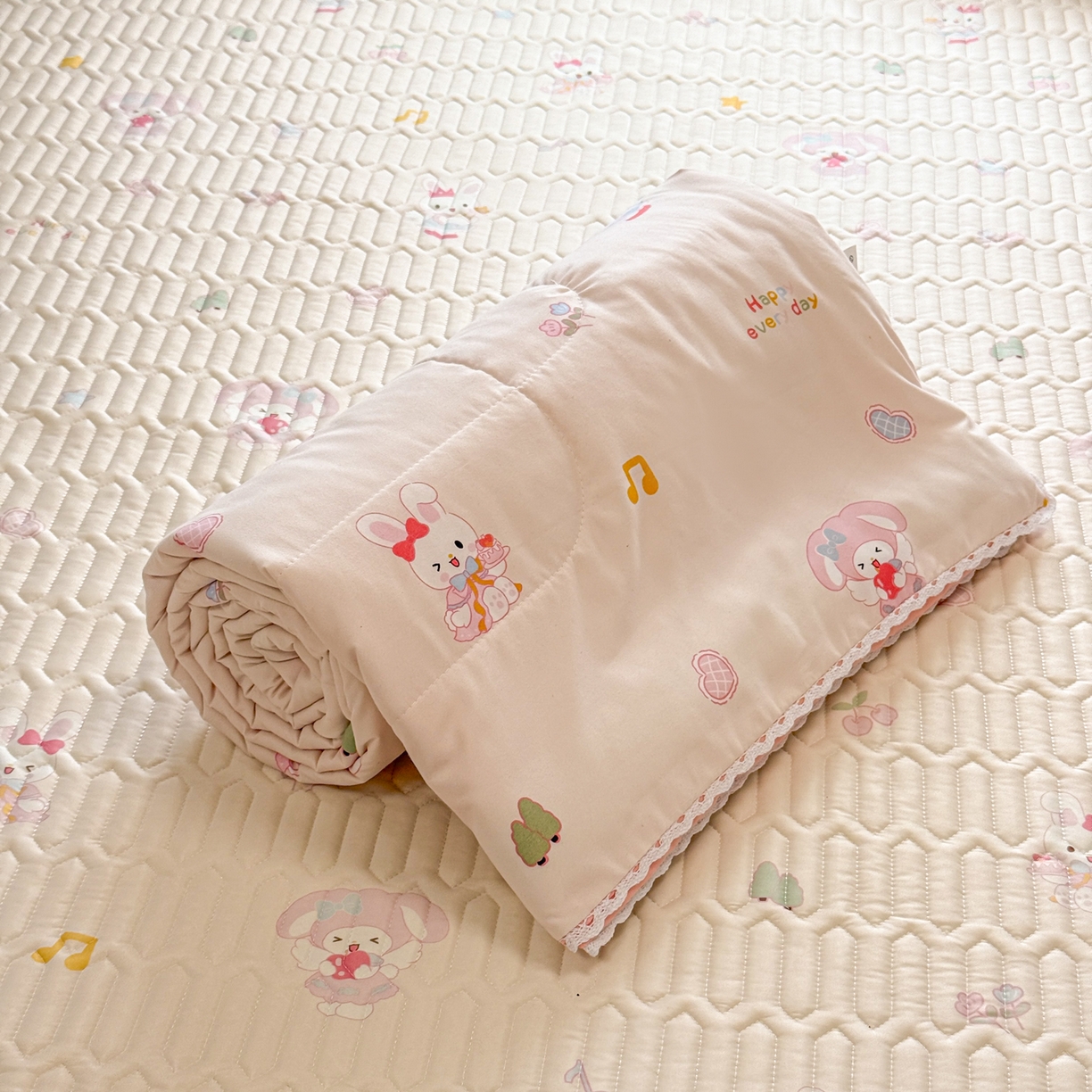 91家纺网 家纺一手货源 找家纺 慕尚家纺 2026新款水洗棉可爱小清新夏被空调被夏凉被 美美乐蒂