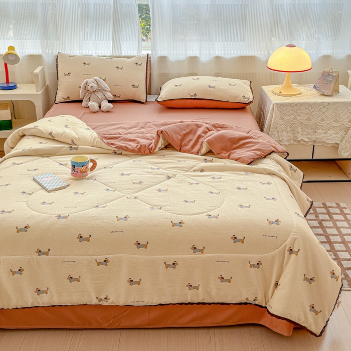 91家纺网 家纺一手货源 找家纺 几禾 2026新款云感双层纱抗菌花边夏被-晴风系列 晴风-俏皮狗