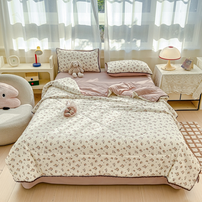 91家纺网 家纺一手货源 找家纺 几禾 2026新款云感双层纱抗菌花边夏被-晴风系列 晴风-苏槿