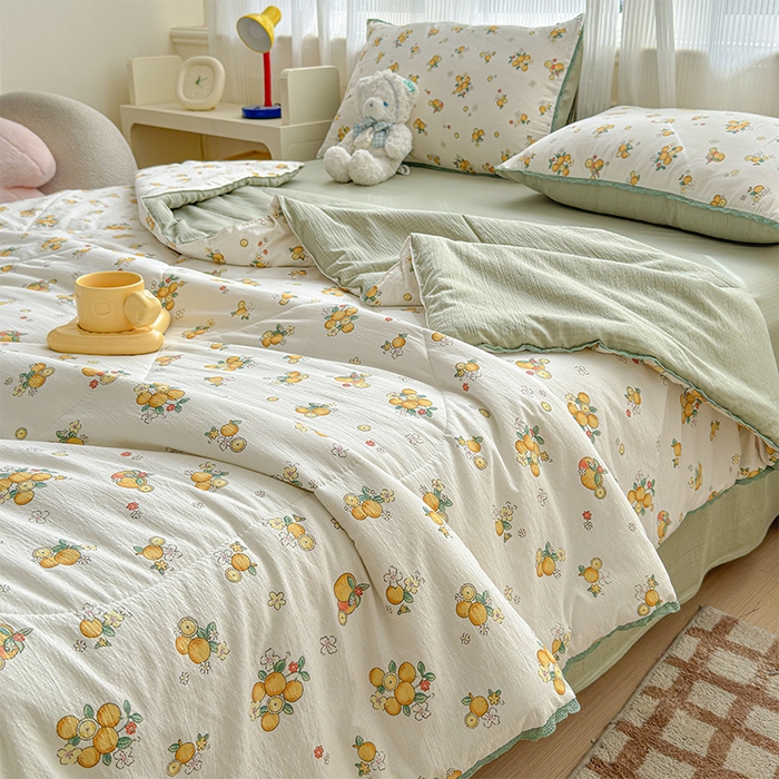 91家纺网 家纺一手货源 找家纺 几禾 2026新款云感双层纱抗菌花边夏被-晴风系列 晴风-甜橙花事