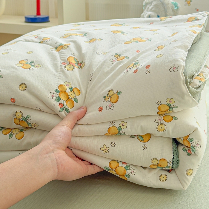91家纺网 家纺一手货源 找家纺 几禾 2026新款云感双层纱抗菌花边夏被-晴风系列 晴风-甜橙花事