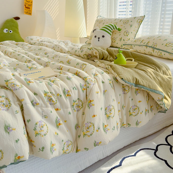 91家纺网 家纺一手货源 找家纺 几禾 2026新款云感双层纱抗菌花边夏被-晴风系列 晴风-兔羞日记