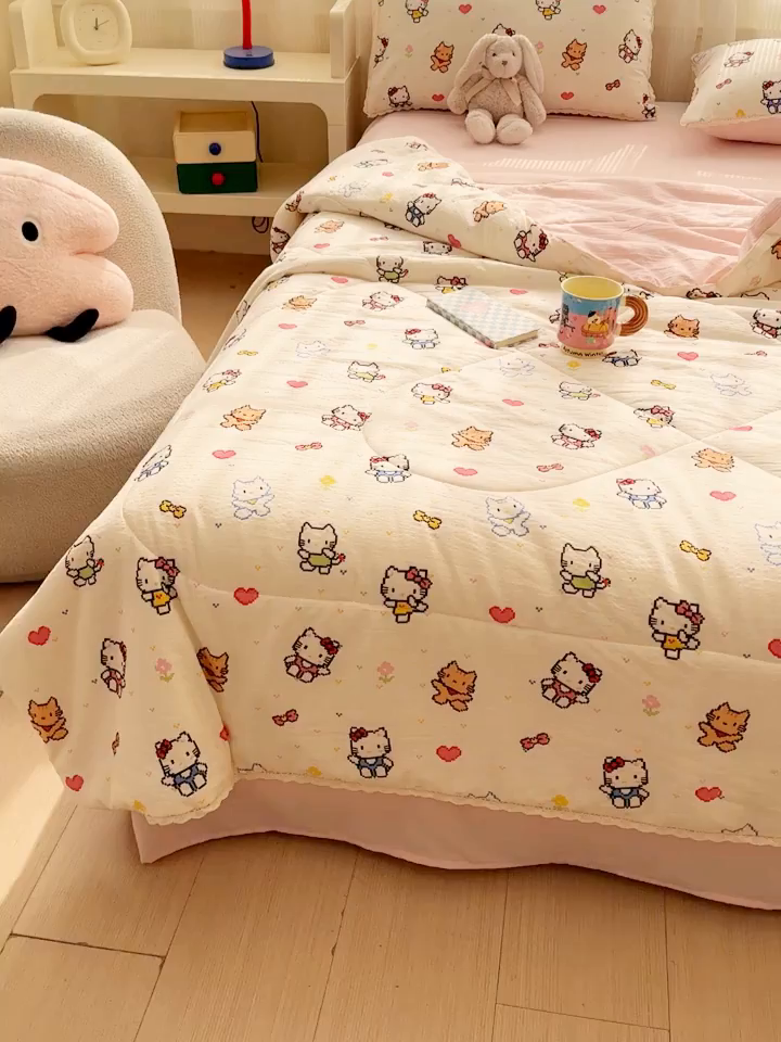 91家纺网 家纺一手货源 找家纺 几禾 2026新款云感双层纱抗菌花边夏被-晴风系列 晴风-像素小猫