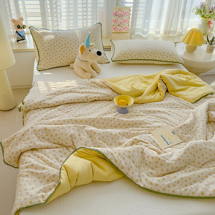 91家纺网 家纺一手货源 找家纺 几禾 2026新款云感双层纱抗菌花边夏被-晴风系列 晴风-小岛晴空