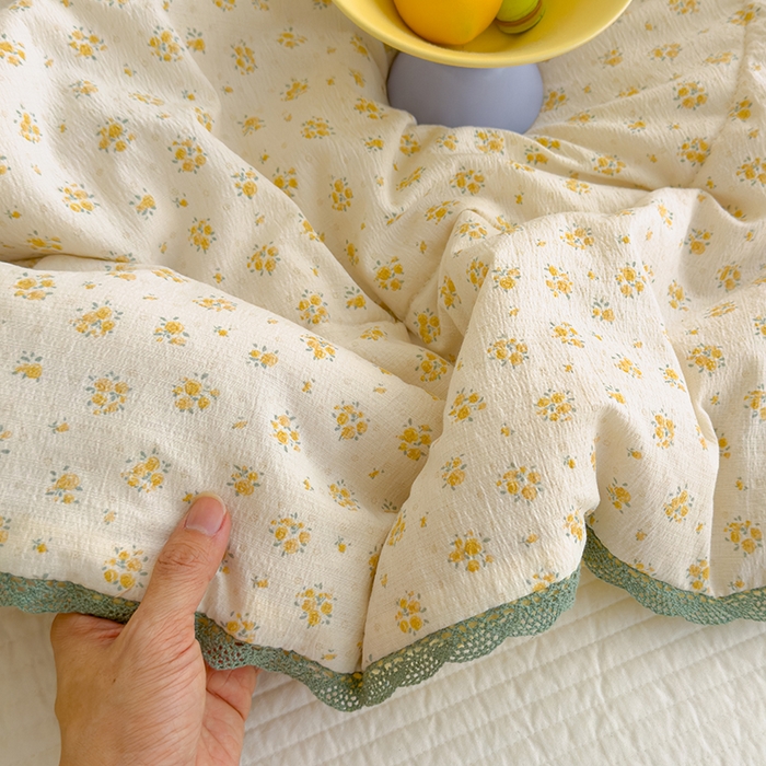 91家纺网 家纺一手货源 找家纺 几禾 2026新款云感双层纱抗菌花边夏被-晴风系列 晴风-小岛晴空