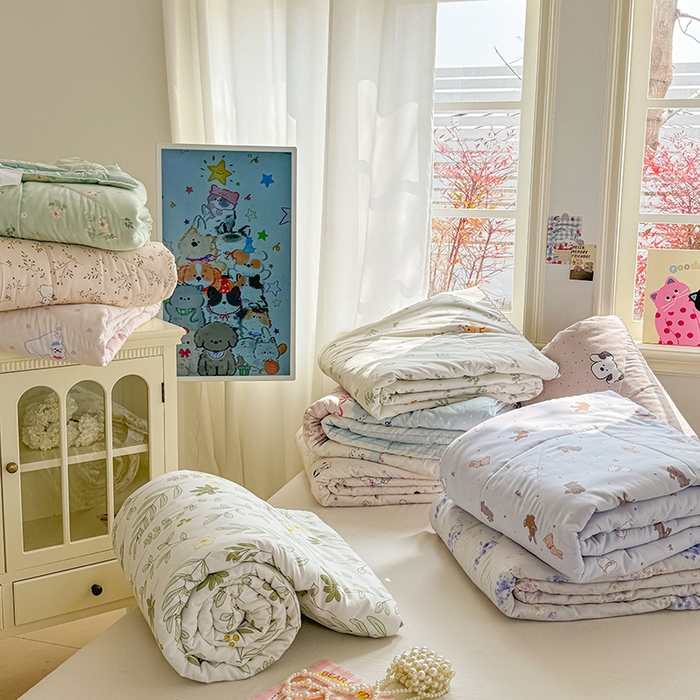 91家纺网 家纺一手货源 找家纺 慕尚家纺 2026新款水洗棉可爱小清新夏被空调被夏凉被 组合图仅供参考不可下单