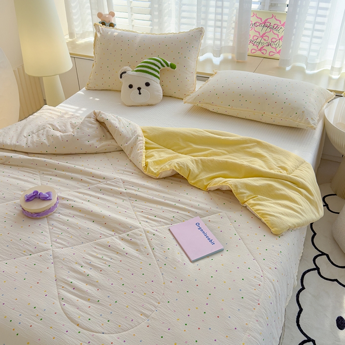 91家纺网 家纺一手货源 找家纺 几禾 2026新款云感双层纱抗菌花边夏被-晴风系列 晴风-小雪梨汁