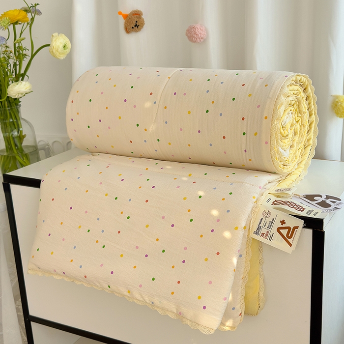 91家纺网 家纺一手货源 找家纺 几禾 2026新款云感双层纱抗菌花边夏被-晴风系列 晴风-小雪梨汁