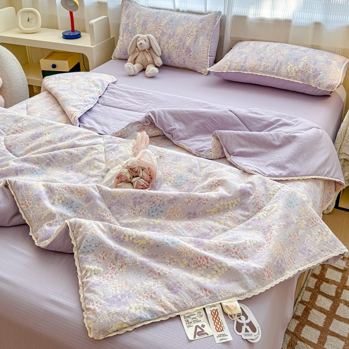 91家纺网 家纺一手货源 找家纺 几禾 2026新款云感双层纱抗菌花边夏被-晴风系列 晴风-薰衣草