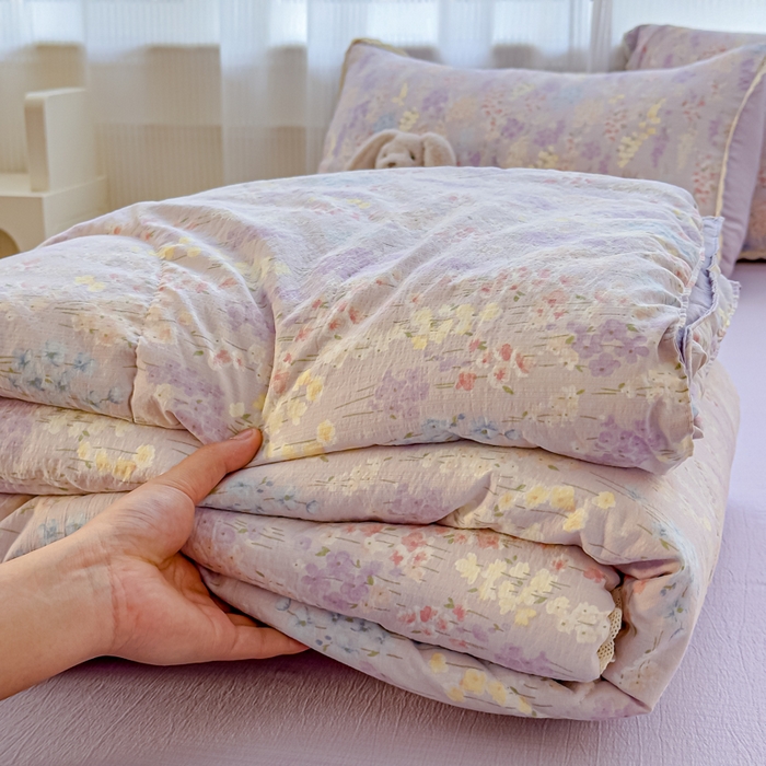 91家纺网 家纺一手货源 找家纺 几禾 2026新款云感双层纱抗菌花边夏被-晴风系列 晴风-薰衣草