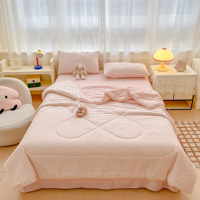 91家纺网 家纺一手货源 找家纺 几禾 2026新款云感双层纱抗菌花边夏被-晴风系列 晴风-樱桃奶球