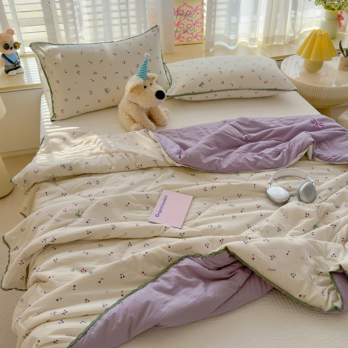 91家纺网 家纺一手货源 找家纺 几禾 2026新款云感双层纱抗菌花边夏被-晴风系列 晴风-芋泥葡萄