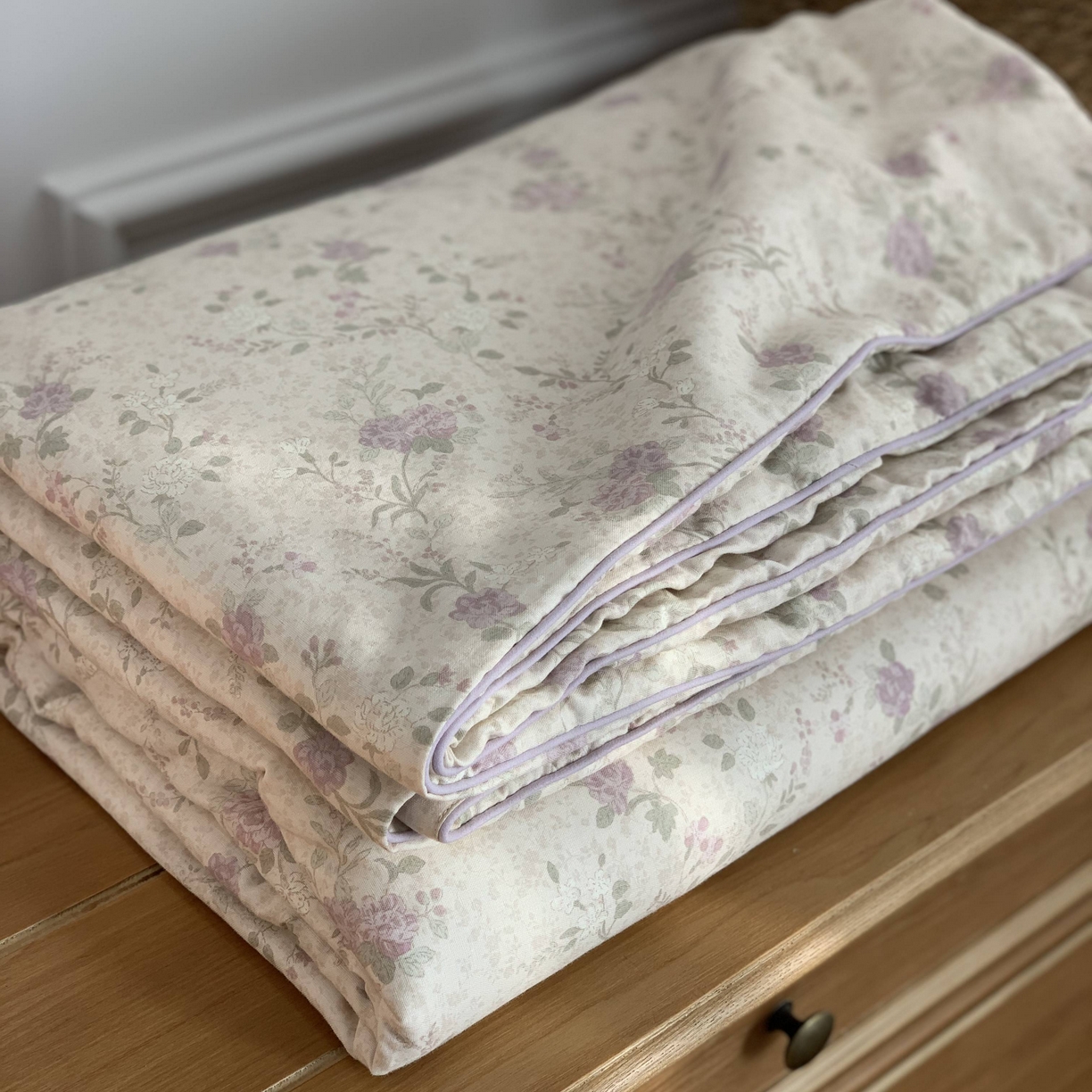 源启生活 2026新款嵌绳夏被空调被 巴黎晚香