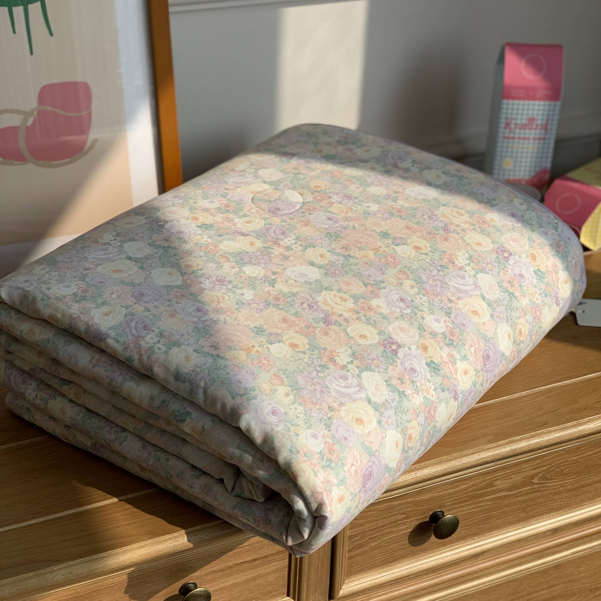 91家纺网 家纺一手货源 找家纺 源启生活 2026新款嵌绳夏被空调被 繁花