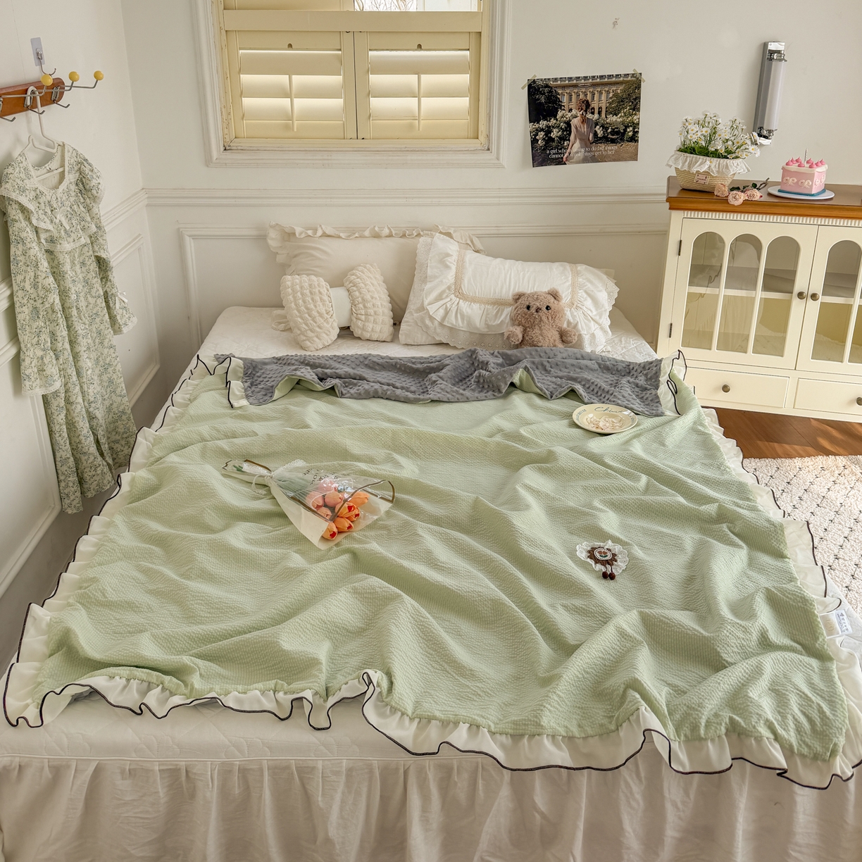 91家纺网 家纺一手货源 找家纺 潮邦创意家居 2026新款韩版花边奶芙豆豆夏被夏凉被空调被盖毯-纱雾时光系列 青提奶绿