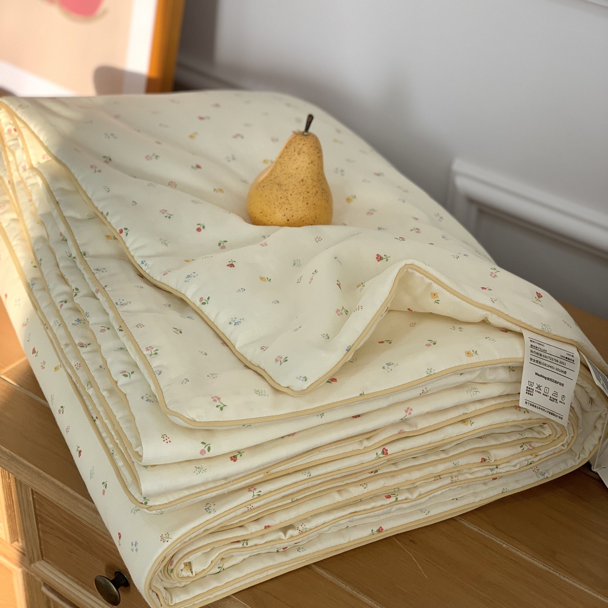 91家纺网 家纺一手货源 找家纺 源启生活 2026新款嵌绳夏被空调被 尤里