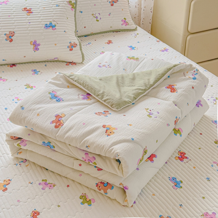 91家纺网 家纺一手货源 找家纺 （总）几禾 2026新款云感双层纱7A抗菌夏被四件套系列-栀夏系列