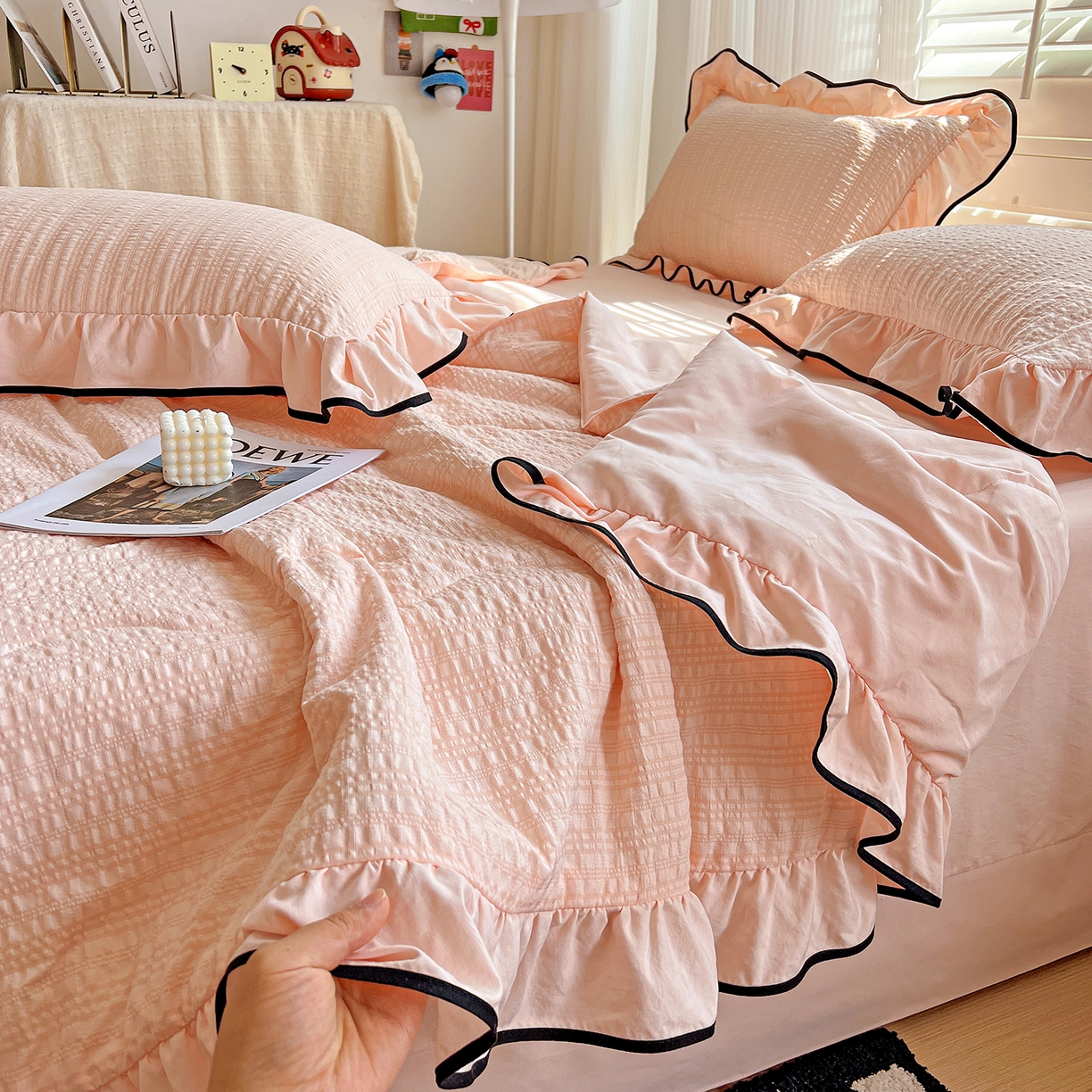 91家纺网 家纺一手货源 找家纺 （总）一比一家纺 2026新款纯色花边款夏被四件套