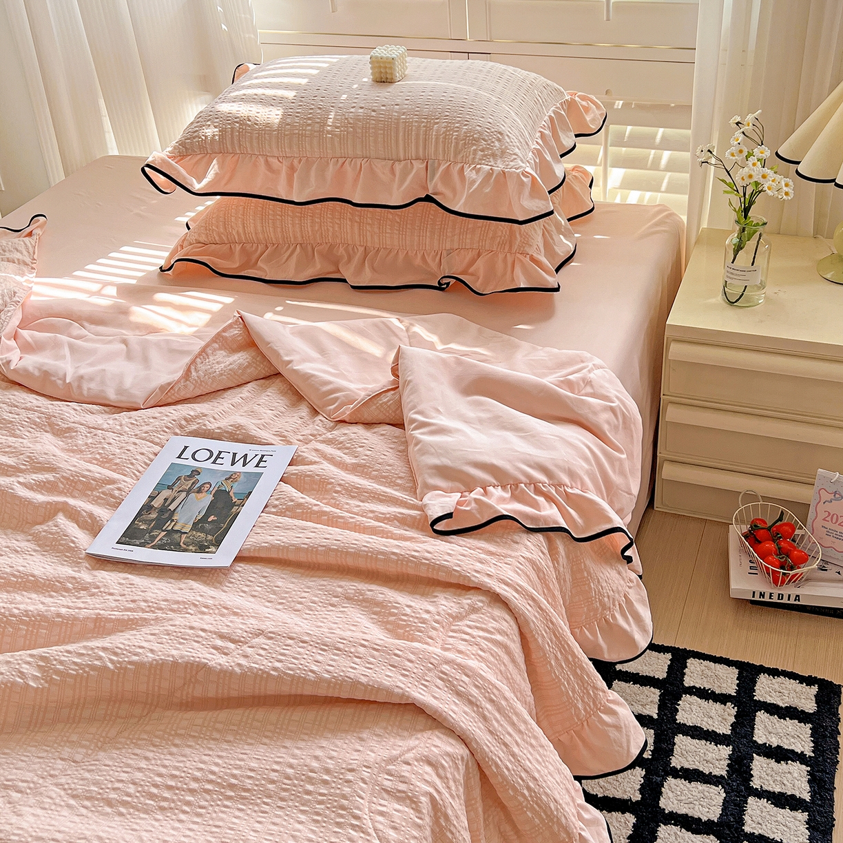 91家纺网 家纺一手货源 找家纺 （总）一比一家纺 2026新款纯色花边款夏被四件套