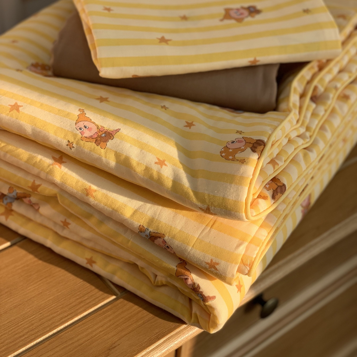 91家纺网 家纺一手货源 找家纺 源启生活 2026新款夏被四件套 晚安小星星