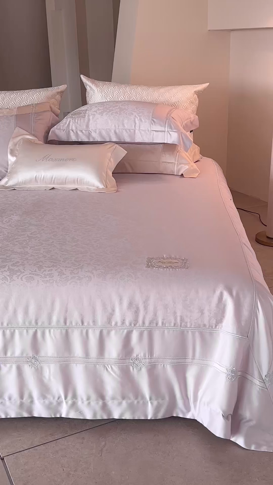 91家纺网 家纺一手货源 找家纺 馨蕊家居 2026春夏新款天丝棉提花刺绣四件套-丽笙 棉丽笙-婉若紫