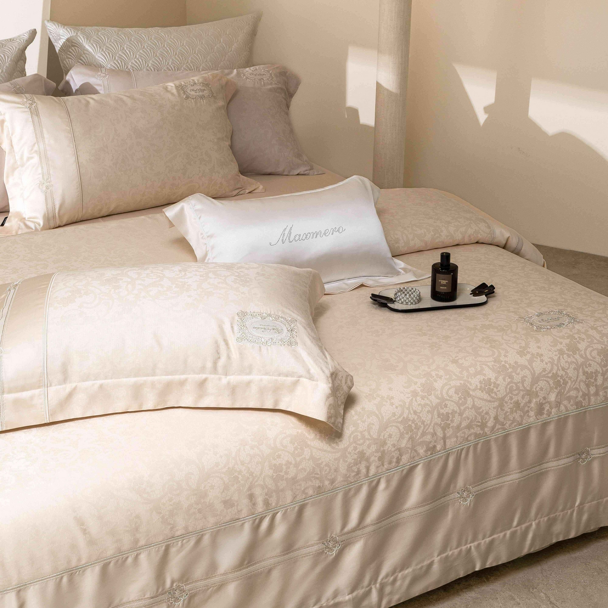 91家纺网 家纺一手货源 找家纺 馨蕊家居 2026春夏新款天丝棉提花刺绣四件套-丽笙 棉丽笙-奶咖