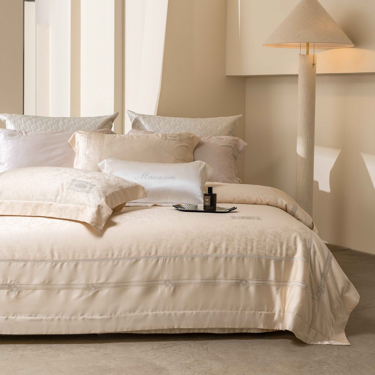 91家纺网 家纺一手货源 找家纺 馨蕊家居 2026春夏新款天丝棉提花刺绣四件套-丽笙 棉丽笙-奶咖