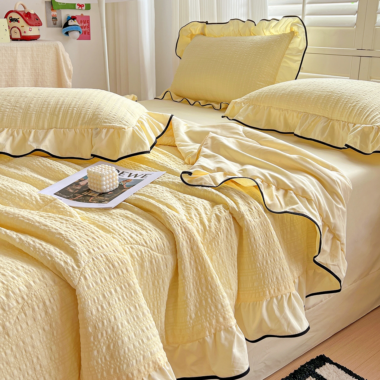 91家纺网 家纺一手货源 找家纺 一比一家纺 2026新款纯色花边款夏被四件套 起司