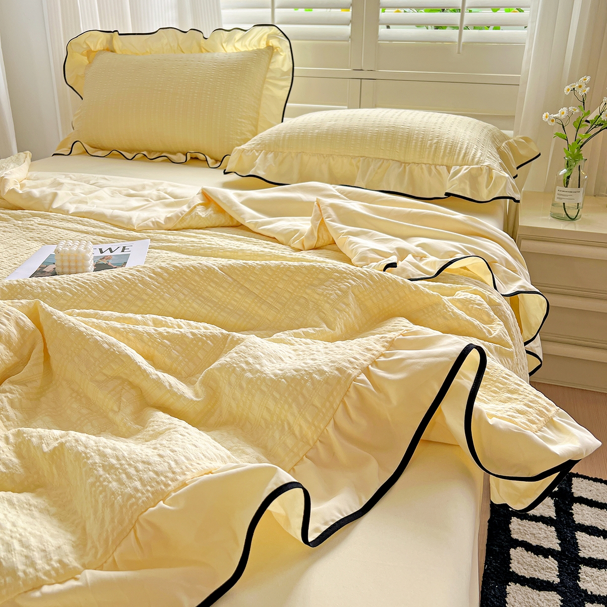 91家纺网 家纺一手货源 找家纺 一比一家纺 2026新款纯色花边款夏被四件套 起司