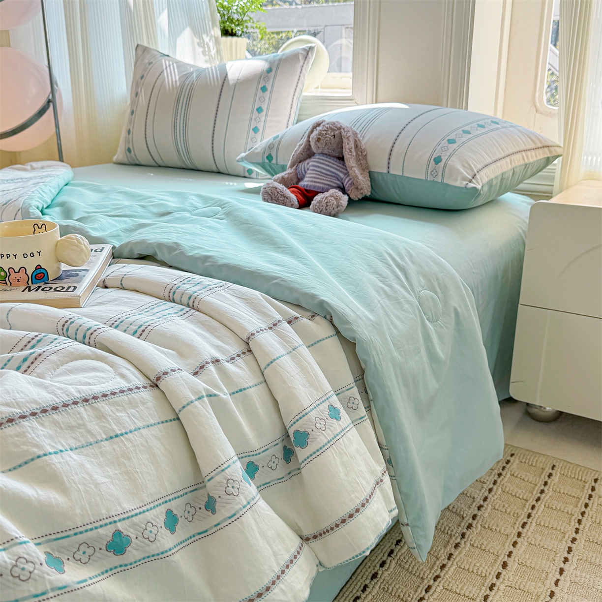 91家纺网 家纺一手货源 找家纺 灰鲸 2026新款全棉色织提花夏被夏凉被空调被 四叶星语-蓝