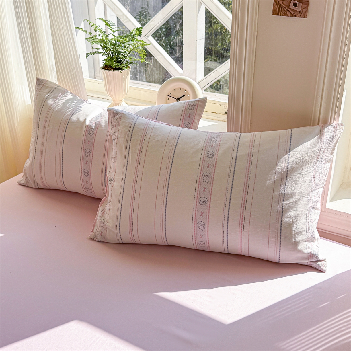 91家纺网 家纺一手货源 找家纺 灰鲸 2026新款全棉色织提花夏被夏凉被空调被 线条小狗-粉