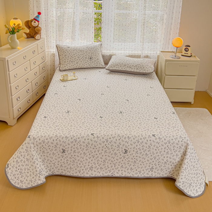 91家纺网 家纺一手货源 找家纺 几禾 2026新款云感双层纱7A抗菌夏被四件套系列-栀夏系列 栀夏-困蝶