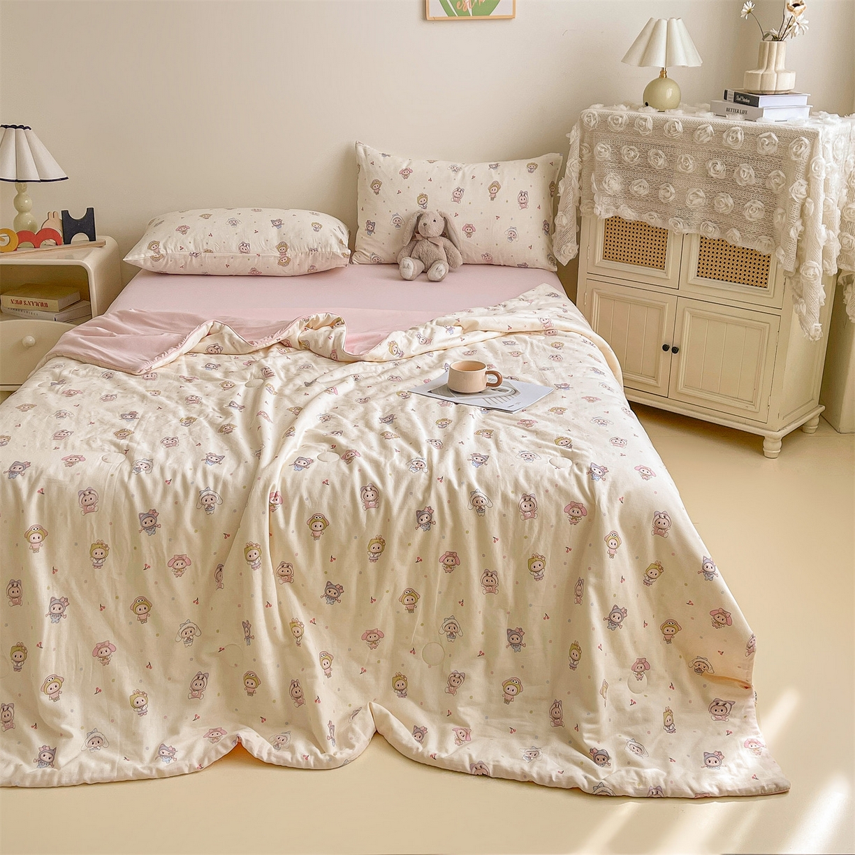 91家纺网 家纺一手货源 找家纺 小禹仔家纺 2026新款A类印花双层纱凉感大豆夏被 布布娃