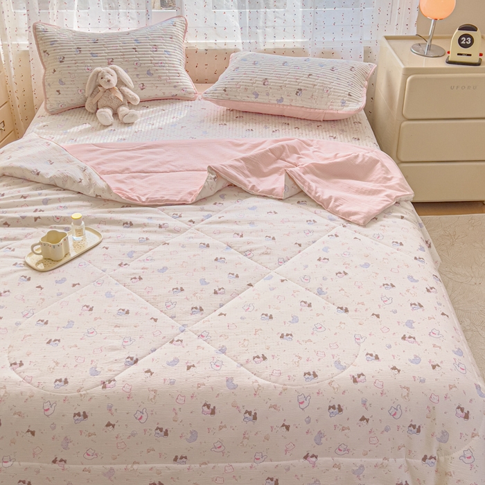 91家纺网 家纺一手货源 找家纺 几禾 2026新款云感双层纱7A抗菌夏被四件套系列-栀夏系列 栀夏-晴天小猫