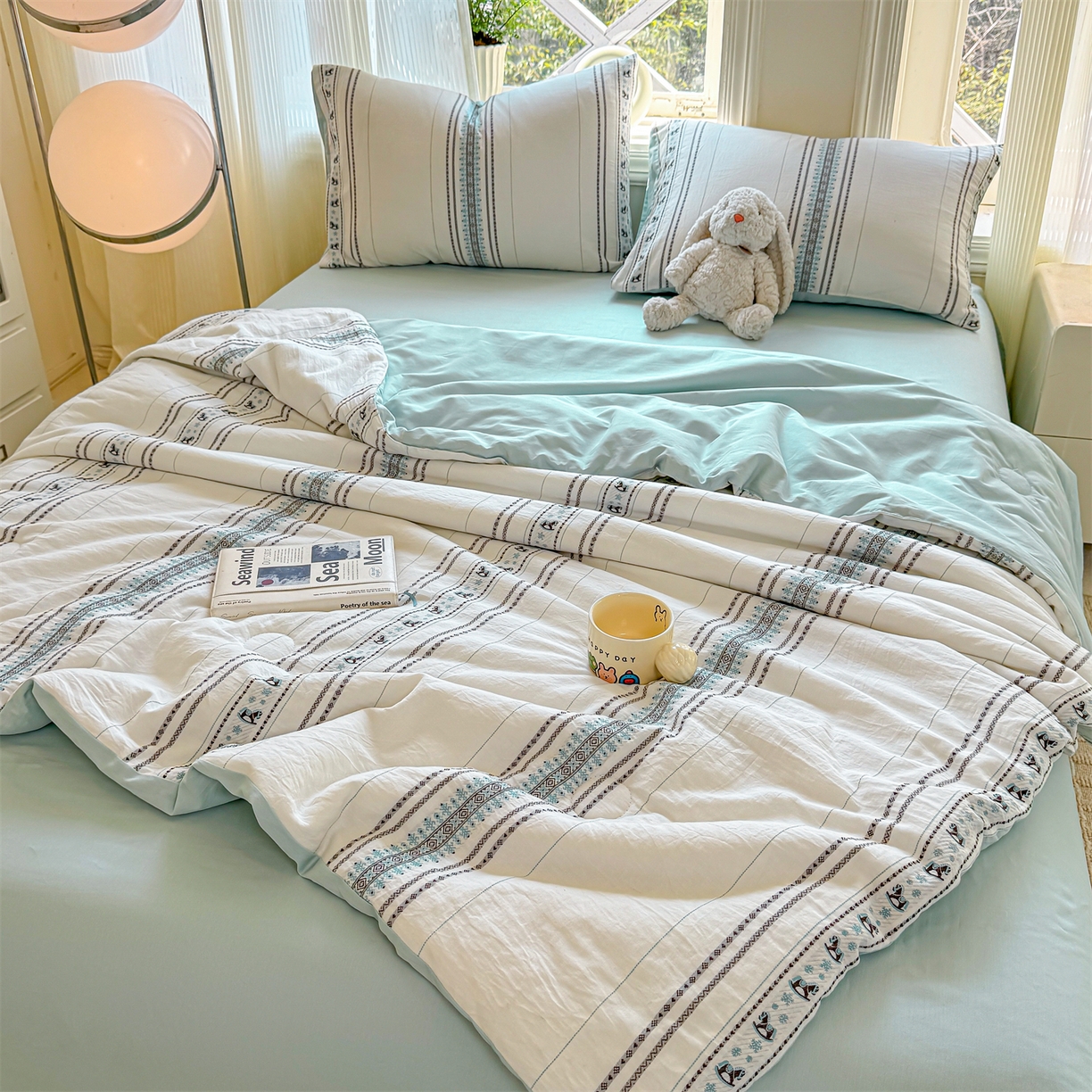 91家纺网 家纺一手货源 找家纺 灰鲸 2026新款全棉色织提花夏被夏凉被空调被 费尔岛小马-蓝