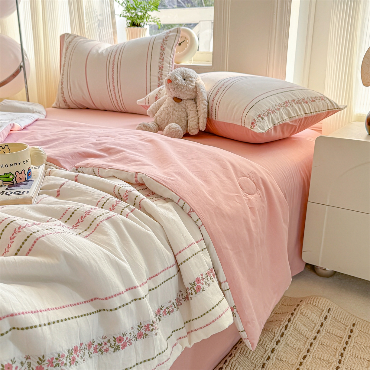 91家纺网 家纺一手货源 找家纺 灰鲸 2026新款全棉色织提花夏被夏凉被空调被 罗兰-粉