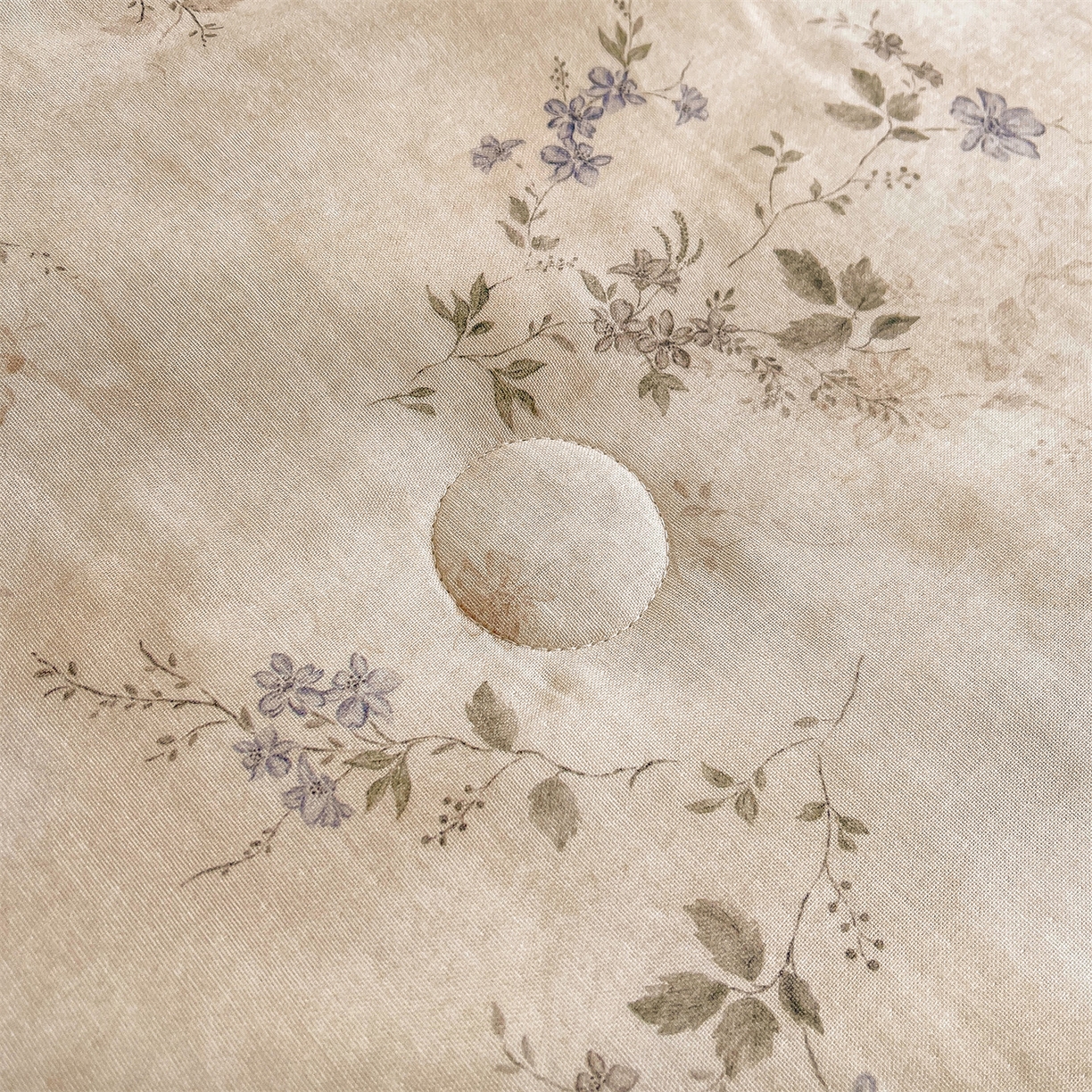 91家纺网 家纺一手货源 找家纺 小禹仔家纺 2026新款A类印花双层纱凉感大豆夏被 花前月夏-米