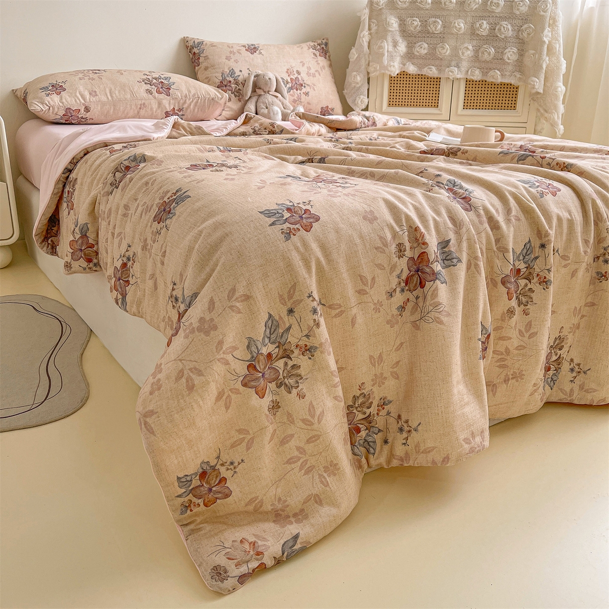 91家纺网 家纺一手货源 找家纺 小禹仔家纺 2026新款A类印花双层纱凉感大豆夏被 花影-蓝