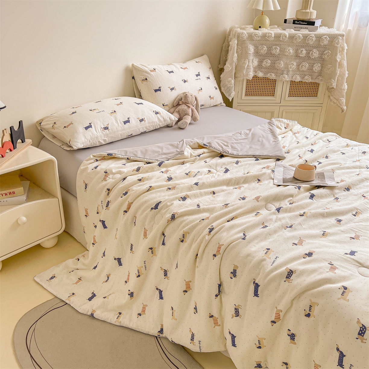 91家纺网 家纺一手货源 找家纺 小禹仔家纺 2026新款A类印花双层纱凉感大豆夏被 腊肠狗