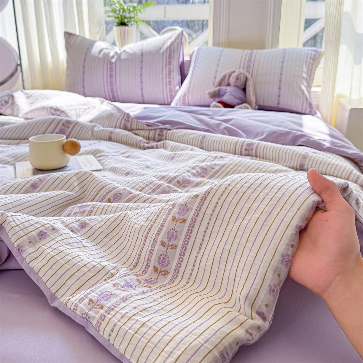 91家纺网 家纺一手货源 找家纺 灰鲸 2026新款全棉色织提花夏被夏凉被空调被 木槿-紫