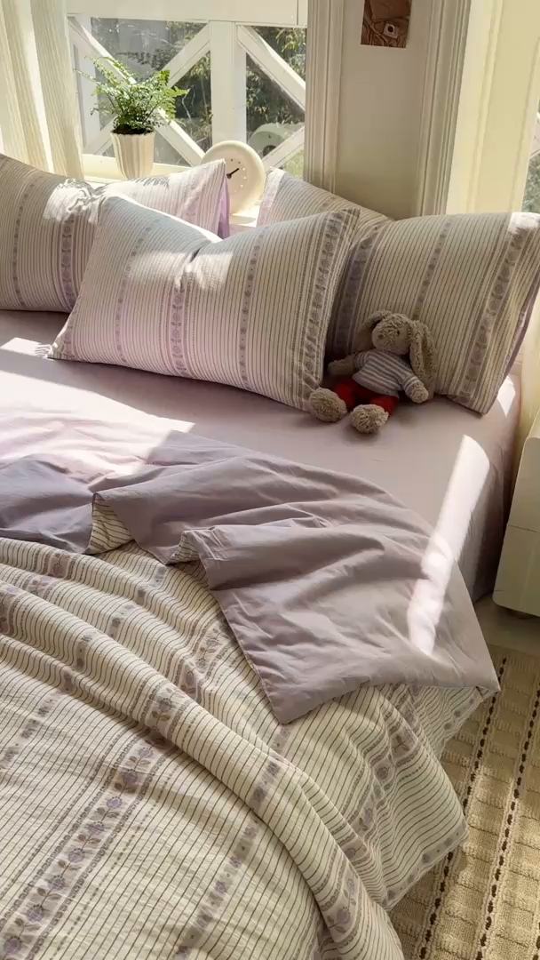 91家纺网 家纺一手货源 找家纺 灰鲸 2026新款全棉色织提花夏被夏凉被空调被 木槿-紫