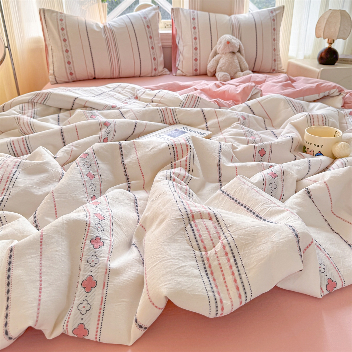 91家纺网 家纺一手货源 找家纺 灰鲸 2026新款全棉色织提花夏被夏凉被空调被 四叶星语-粉