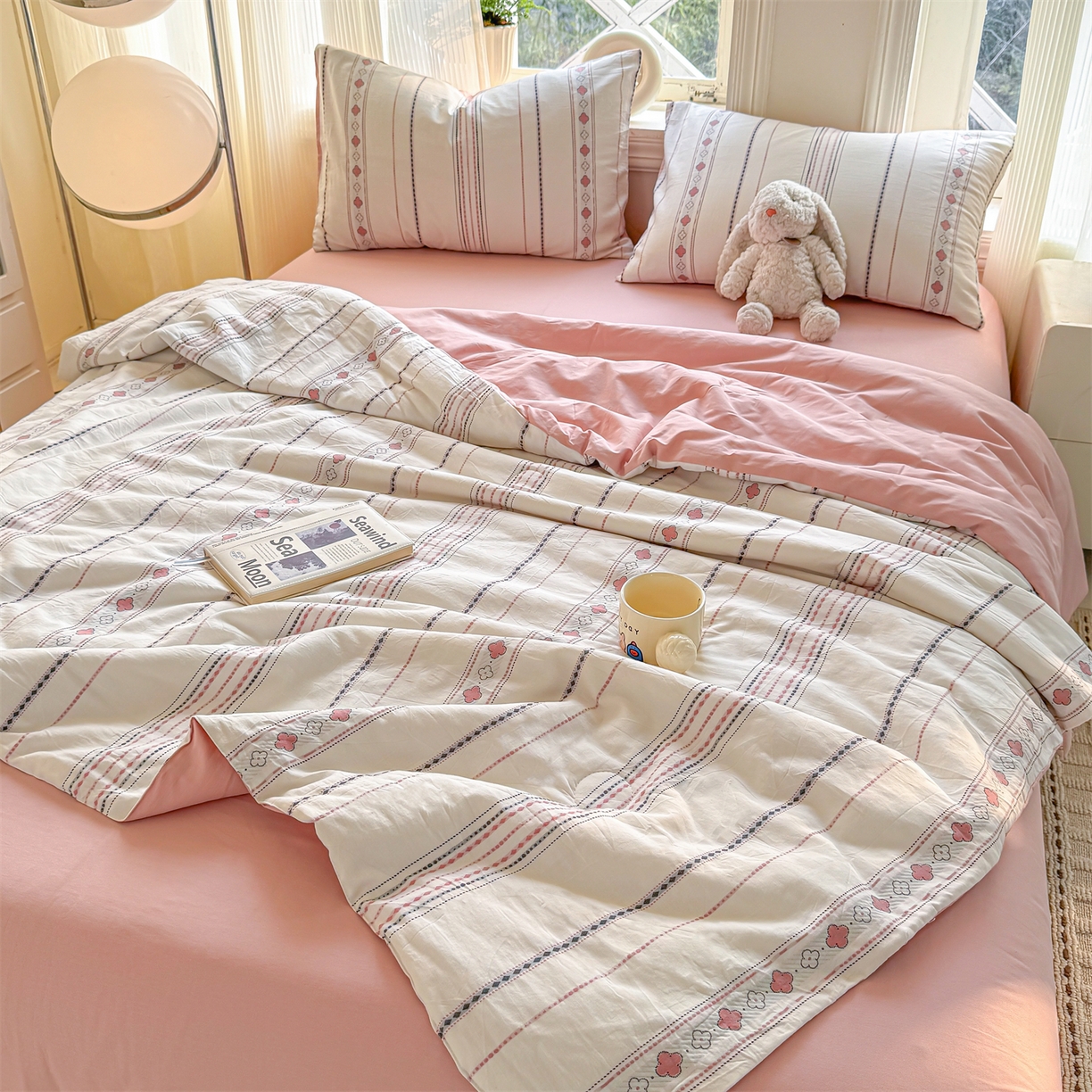 91家纺网 家纺一手货源 找家纺 灰鲸 2026新款全棉色织提花夏被夏凉被空调被 四叶星语-粉