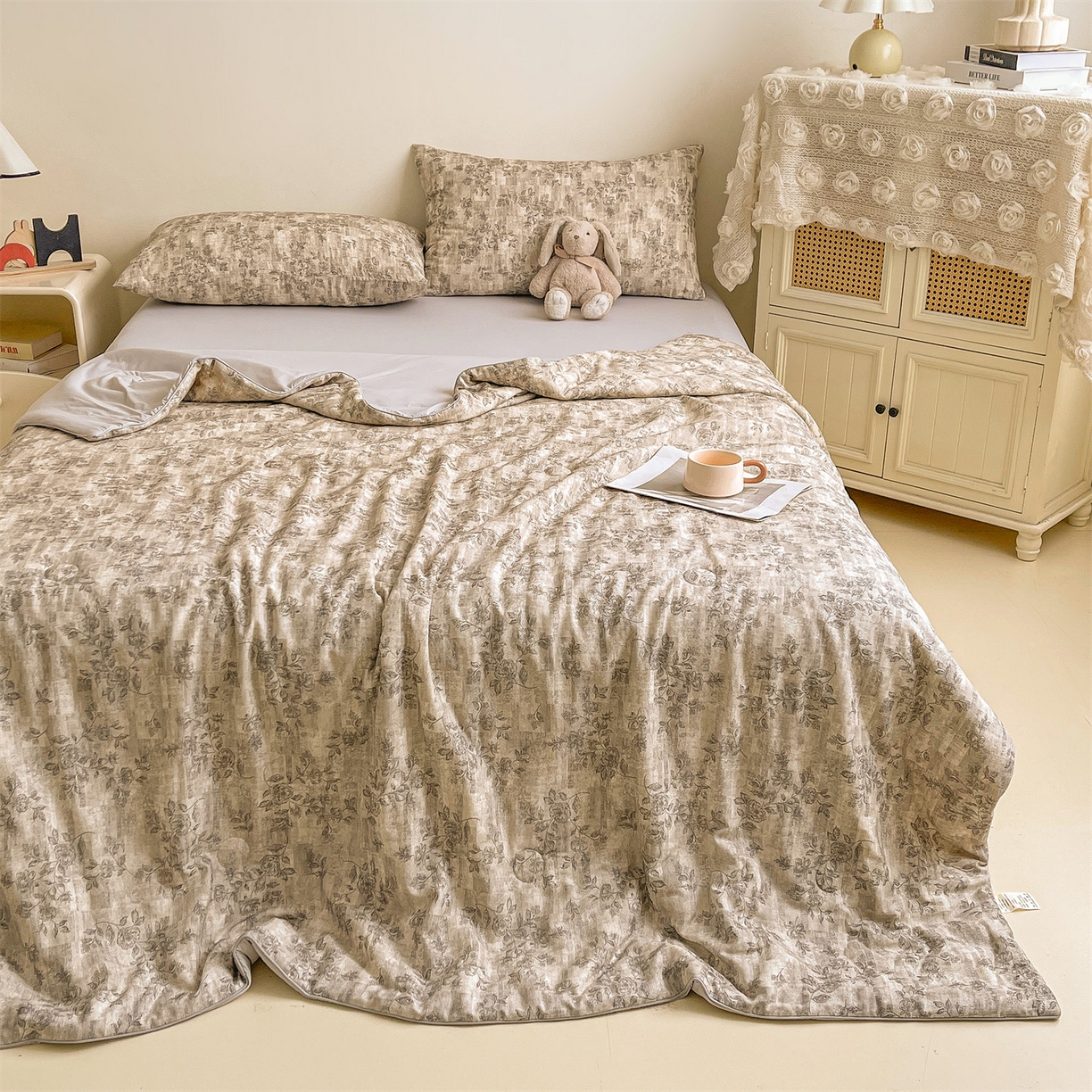 91家纺网 家纺一手货源 找家纺 小禹仔家纺 2026新款A类印花双层纱凉感大豆夏被 南枝