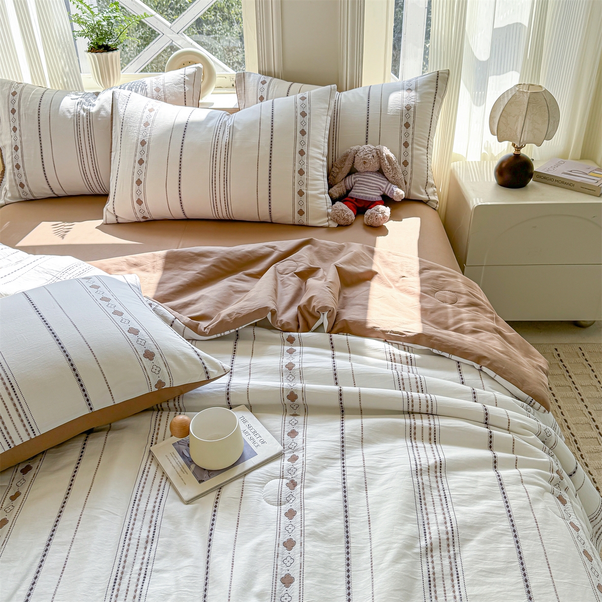 91家纺网 家纺一手货源 找家纺 灰鲸 2026新款全棉色织提花夏被夏凉被空调被 四叶星语-咖